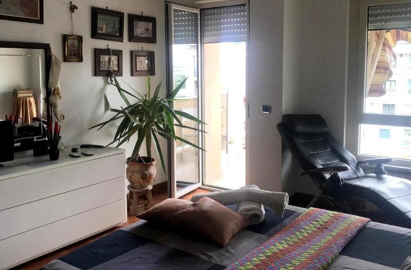 Номер Стандарт с Балконом, B&b Stanze Lussuose