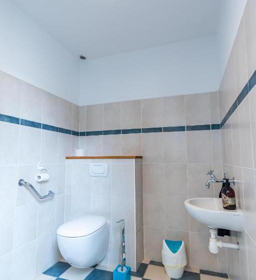 جناح عائلي, Le Domaine Des Ecoliers B&b
