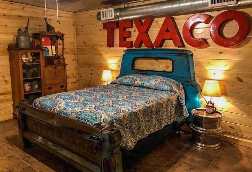 Семейный Номер Deluxe, Samantha S Timber Inn