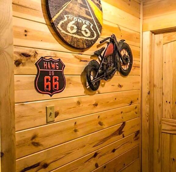 Семейный Номер Deluxe, Samantha S Timber Inn