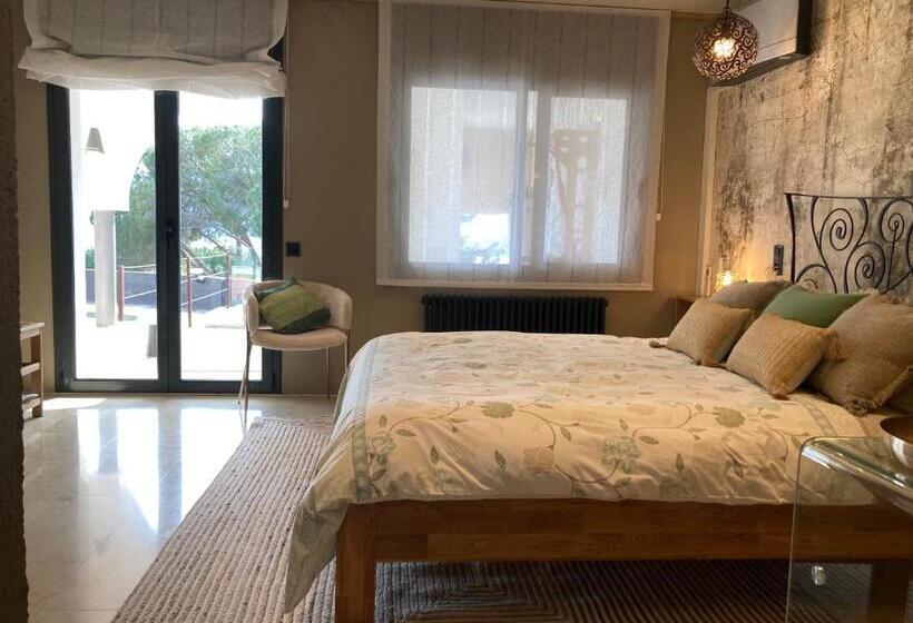 Номер Deluxe, Casa De L’albada