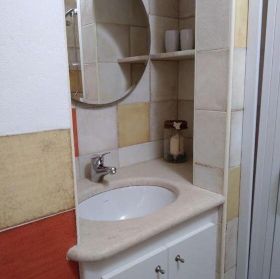 اتاق استاندارد, Il Borgo Antico B&b