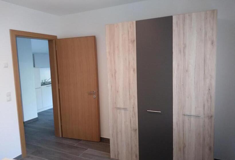 Апартаменты 1 Спальня Нижний Этаж, Pension Georgenhof