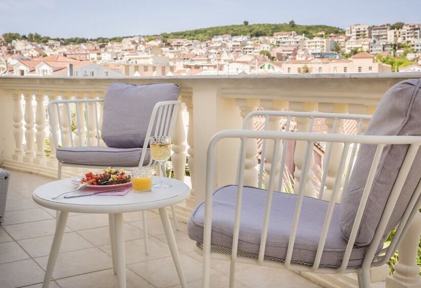 Люкс Повышенной Комфортности, Alley Boutique Hotel And Spa
