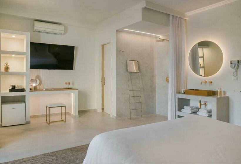 Люкс Премиум, Alley Boutique Hotel And Spa