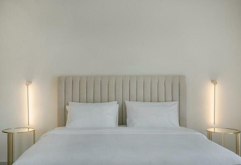 Люкс Премиум, Alley Boutique Hotel And Spa