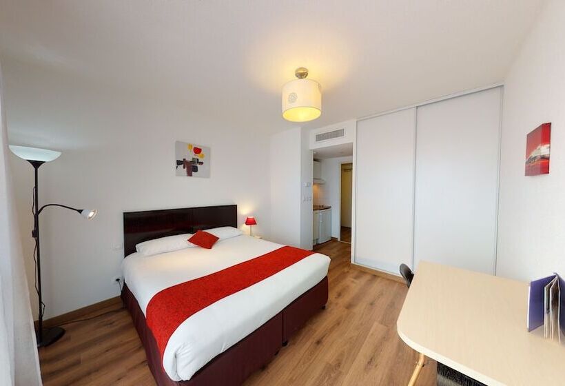 Номер Стандарт, Alezan Hôtel & Résidence