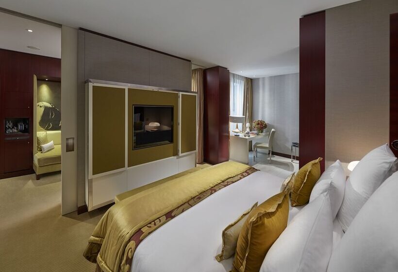 سوییت لوکس, Mandarin Oriental Paris