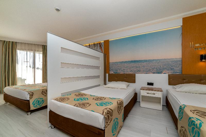 Familienzimmer, Primasol Hane Family Resort