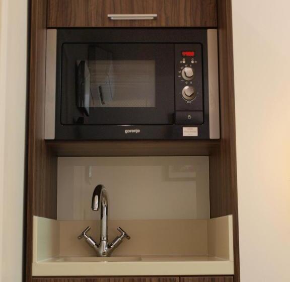 Номер Executive, Simply Rooms & Suites