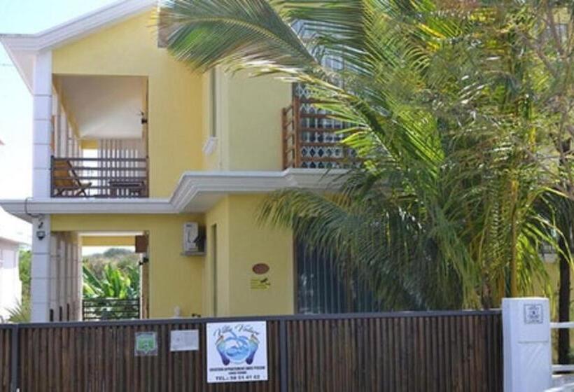 اتاق استاندارد با چشم‌انداز استخر, Pereybere Villa Valari With Pool Near Beach