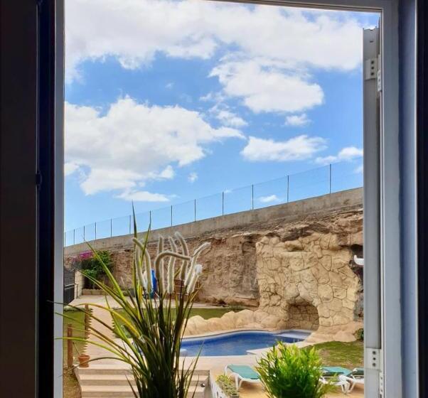 Номер Deluxe Вид на Море с Балконом, Bed & Breakfast Tenerife