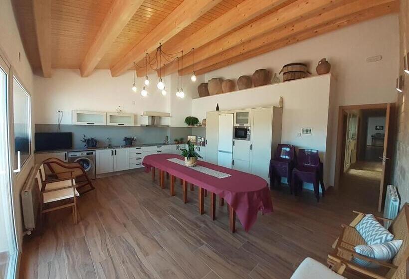 Четырехместный Номер Deluxe, Casa La Foradada