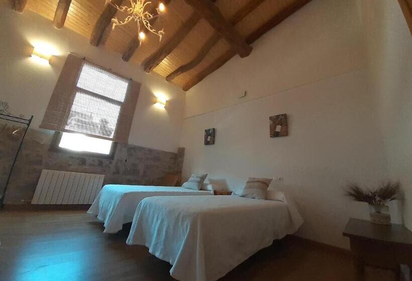 Четырехместный Номер Deluxe, Casa La Foradada
