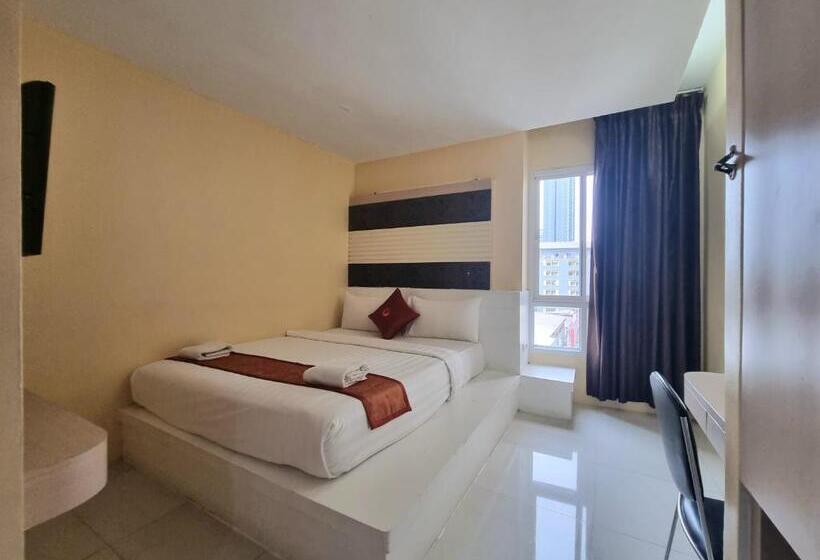 اتاق لوکس, Cozi Inn Hotel, Bangkok