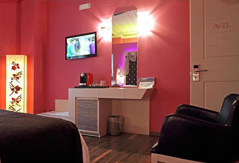 Quarto Clássico, Elia Fatma Boutique