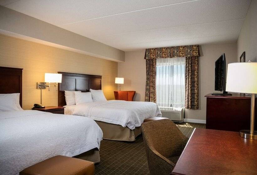 Номер Стандарт, Hampton Inn & Suites Toledoperrysburg
