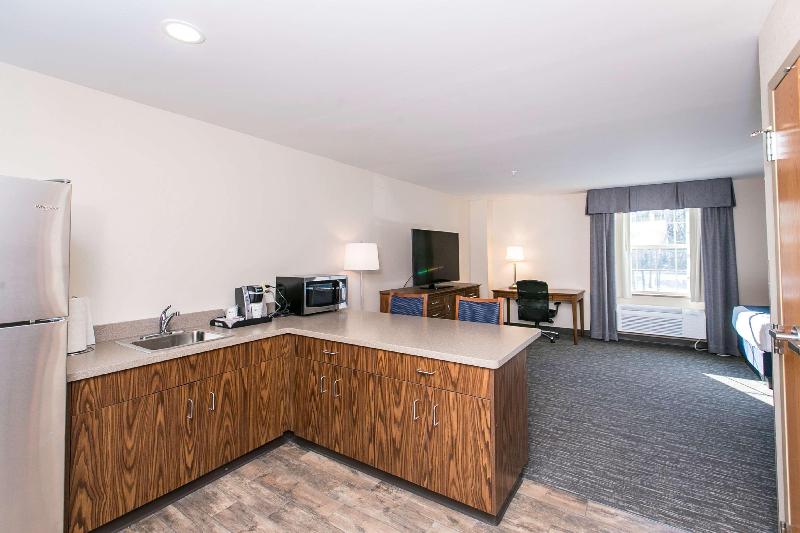 Студия Стандарт, Hampton Inn & Suites Toledoperrysburg