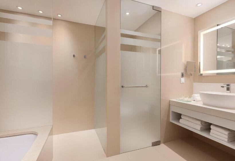 Quarto deluxe vista mar, Pine Cliffs Hotel, A Luxury Collection Resort