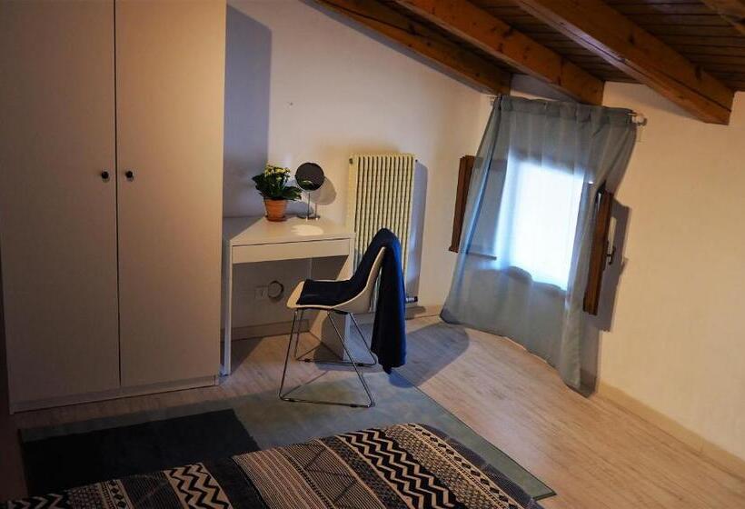 Номер Стандарт, Bed & Breakfast Ligont