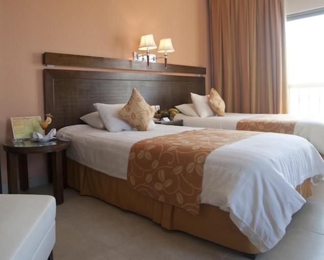 اتاق لوکس, Dead Sea Spa