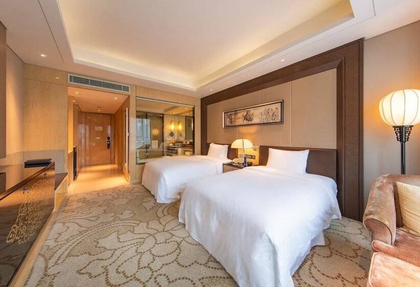 Номер Executive, Hilton Xi An