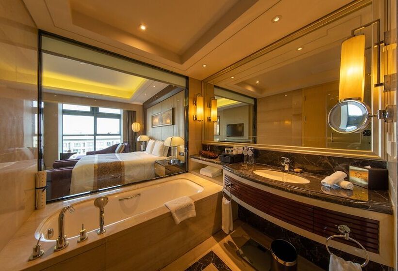 Номер Стандарт, Hilton Xi An