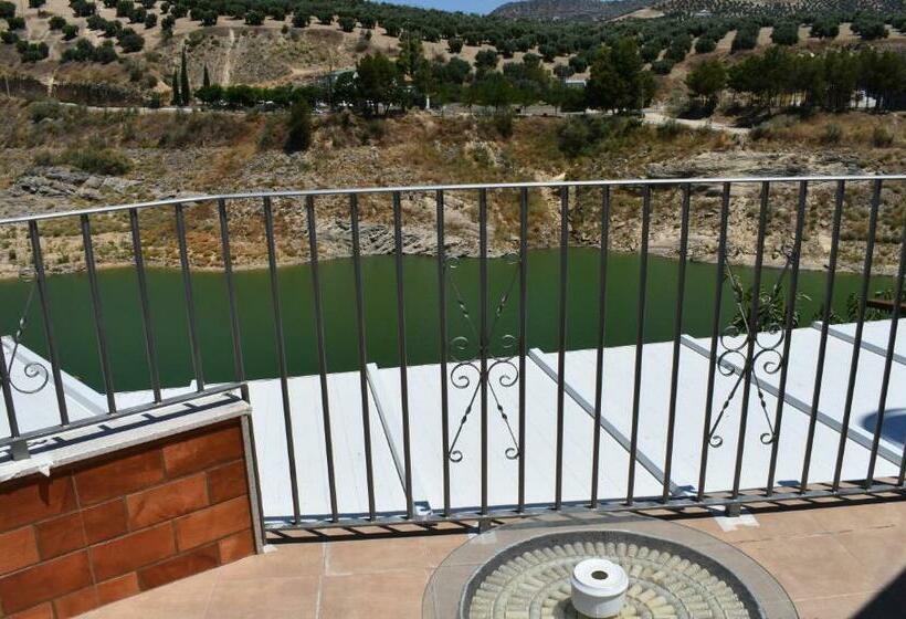 اتاق استاندارد با تراس, Iznájar Suites