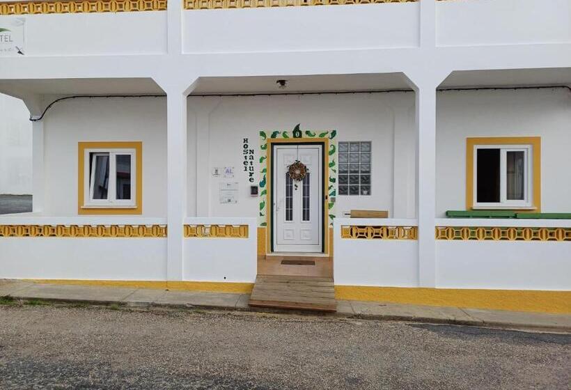 اتاق استاندارد با سرویس بهداشتی مشترک, Hostel Nature