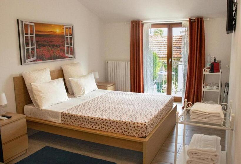 Habitación Estándar con Balcón, Centrale
