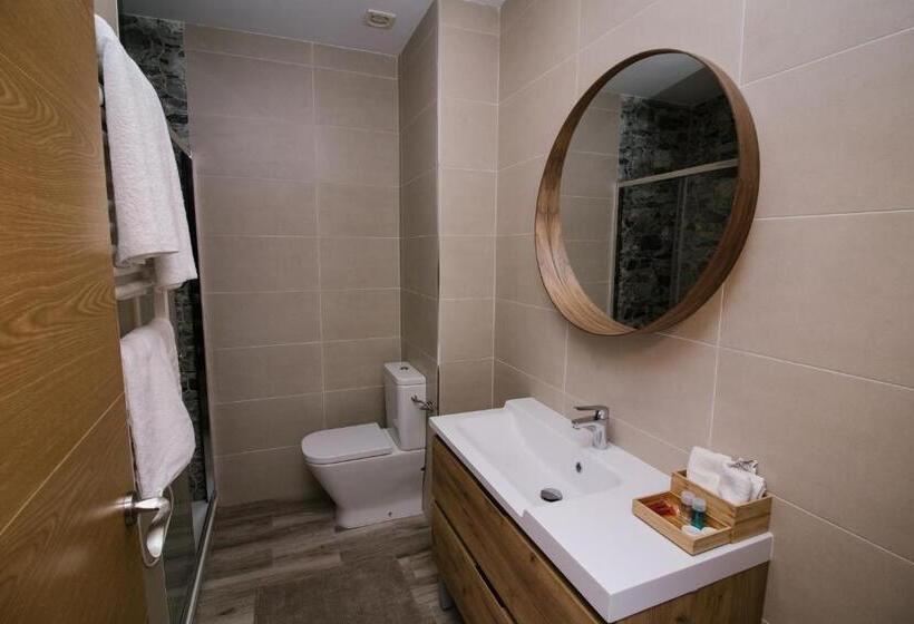 اتاق لوکس, Infinium Zamora Suites