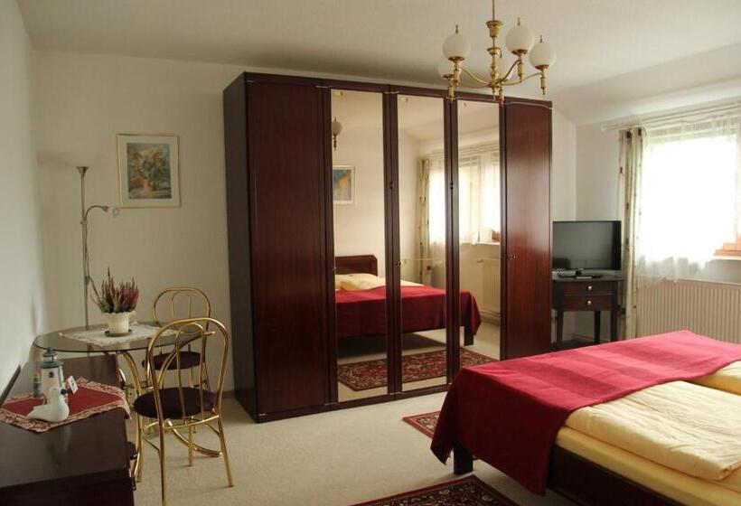 Номер Стандарт, Bei Ulbrichs Hotel Garni & Catering