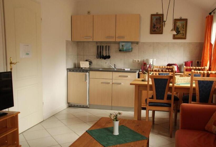 Апартаменты 1 Спальня, Bei Ulbrichs Hotel Garni & Catering
