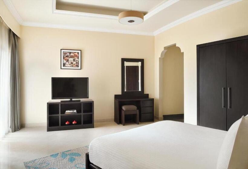 Номер Deluxe Кровать Кинг, Al Hamra Residence