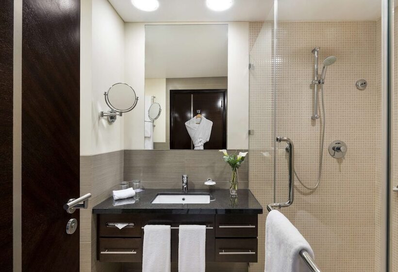 غرفة كلوب, Hyatt Regency Oryx Doha