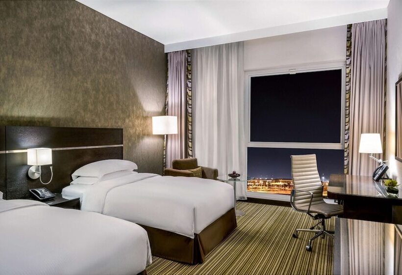 غرفة كلوب, Hyatt Regency Oryx Doha
