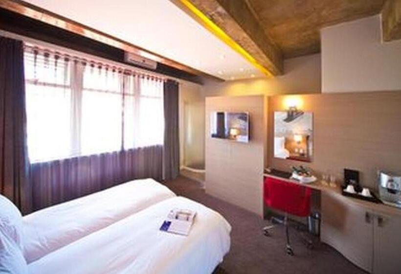 Quarto Deluxe, Reef