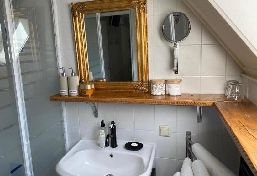 Quarto Deluxe, Rose Cottage B&b