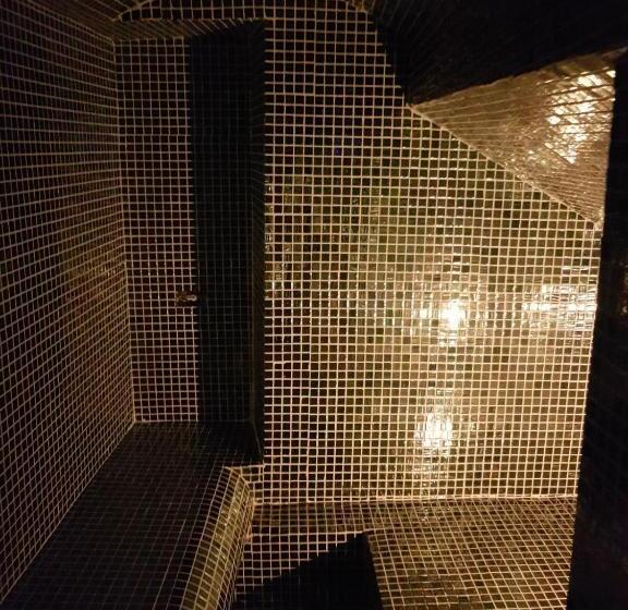 Полулюкс Повышенной Комфортности, Varazze Suite Sauna E Hammam