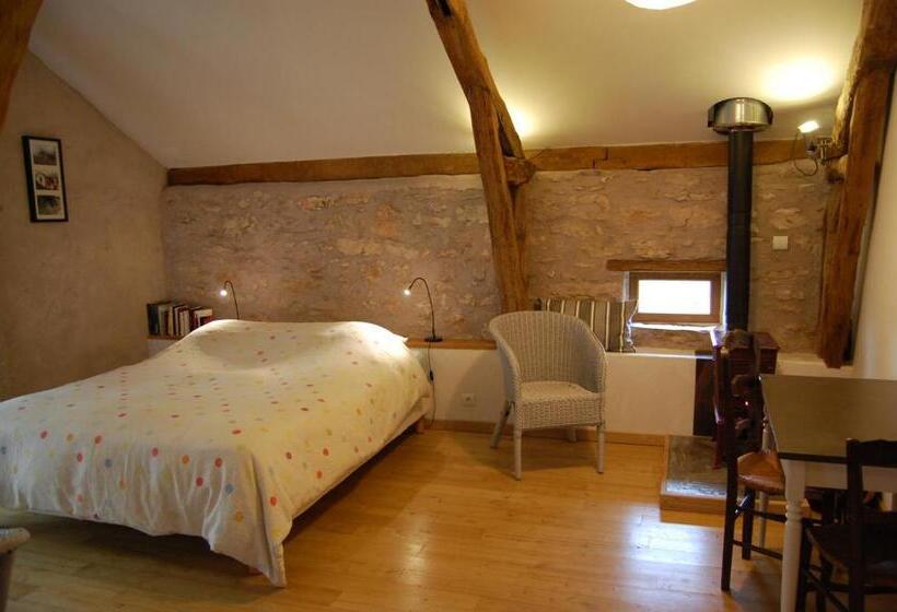 Номер Стандарт, Chambre D Hôte Et Gîte De Cantagrel
