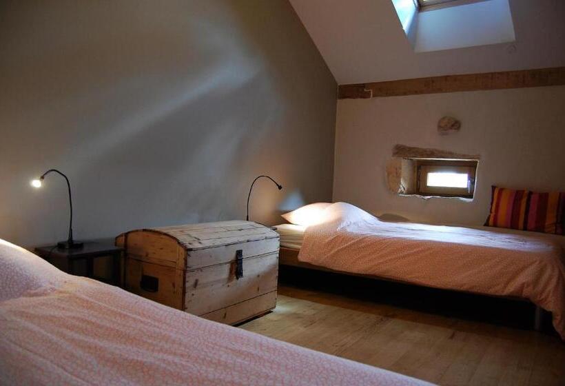 Апартаменты 1 Спальня Вид на Сад, Chambre D Hôte Et Gîte De Cantagrel