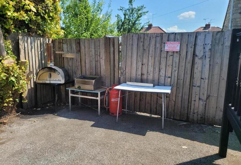 Дом 1 Спальня, The Jackdaw Pub Self Catering Static Caravan Free Breakfast Supplied