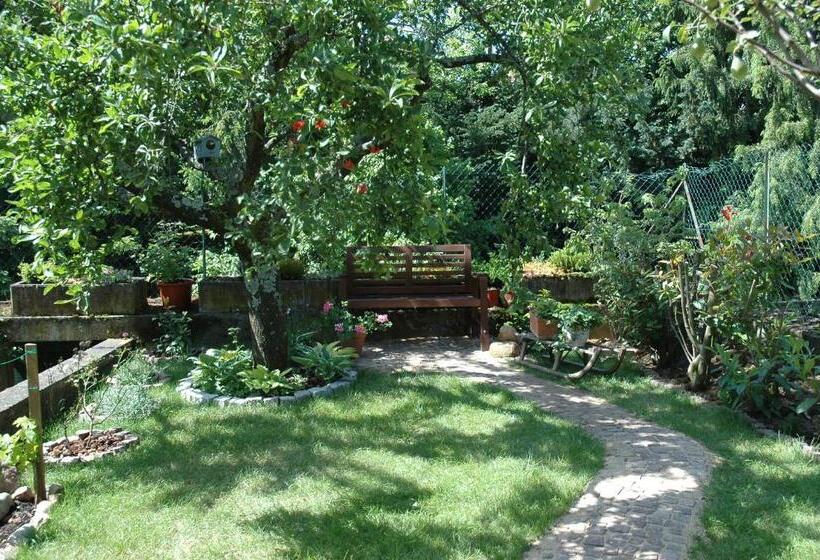 Quarto Triplo Estandar, Mirabelle Bed & Breakfast