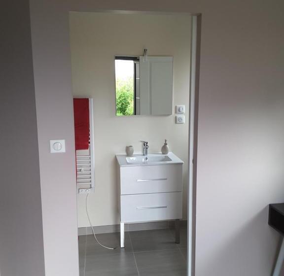 اتاق استاندارد با تراس, Villa Vi Lyon Est Chambres D Hôtes