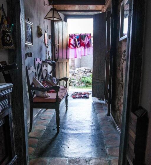Кровать в Многоместном Номере с Общей Ванной, Casa De Retalhos Boutique Albergue, Casaril Histórico, Com 5 Suítes Individuais E Cozinha Coletiva