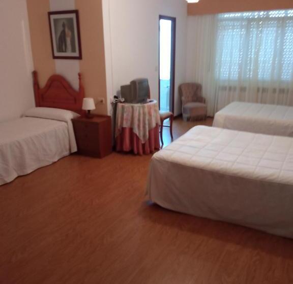 Номер Стандарт Трехместный, Pension Catro Ventos
