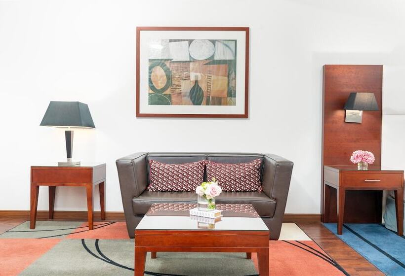חדר דלוקס, Golden Sands Hotel & Residences