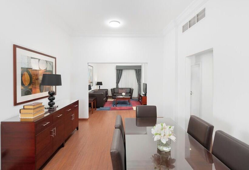 Апартаменты 1 Спальня, Golden Sands Hotel & Residences