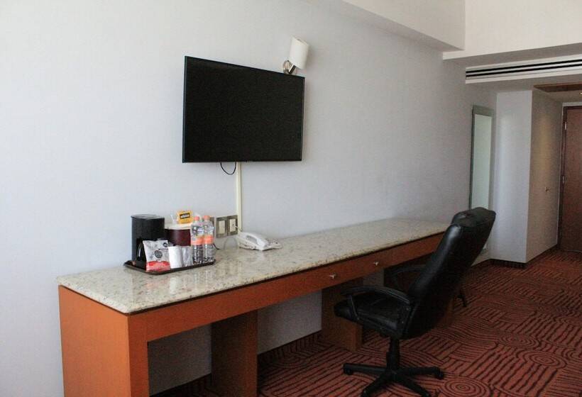 اتاق استاندارد, Holiday Inn Puebla Finsa, An Ihg