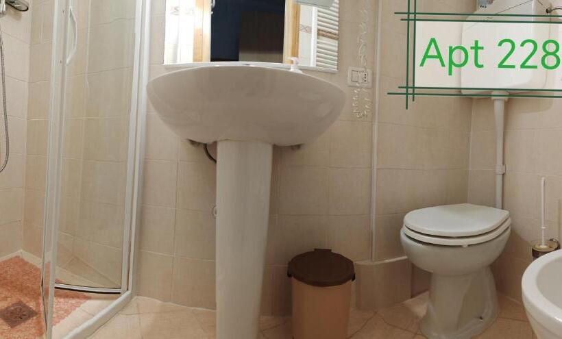 شقة غرفتين, Garda Apartments In Euroresidence